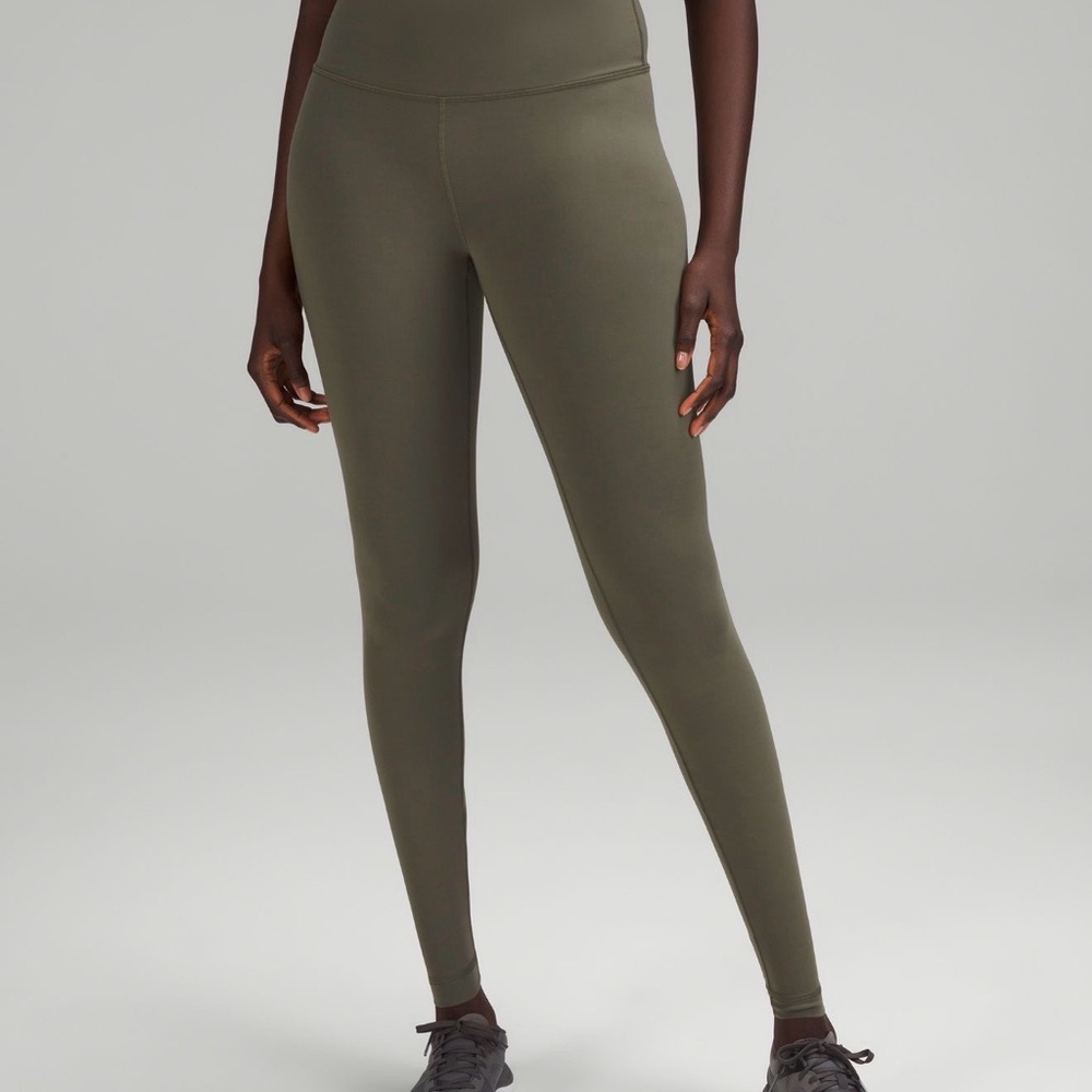 Lululemon Wonder Train Leggings 25”
